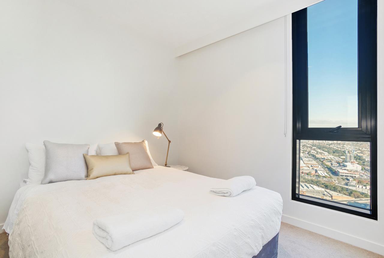 Serviced Apartments Melbourne - Platinum מלבורן חדר תמונה